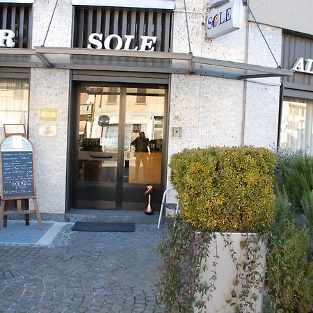 Albergo Sole マリアーノ・コメンセ エクステリア 写真