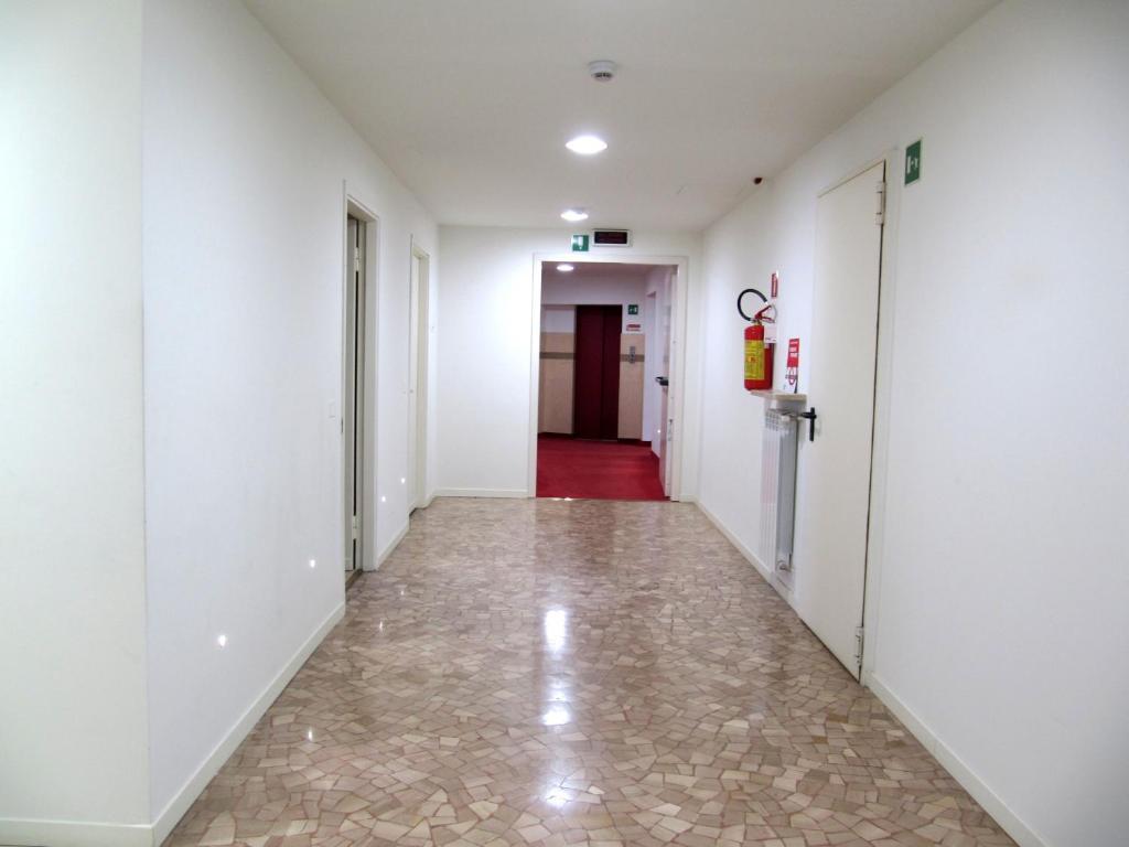 Albergo Sole マリアーノ・コメンセ エクステリア 写真